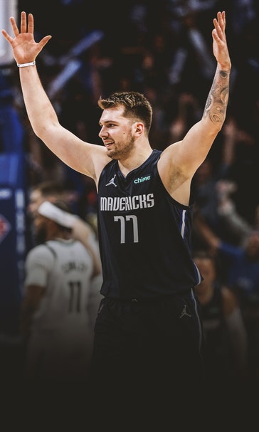 Dončić pushes Mavericks past Jazz, Dallas goes up 3-2